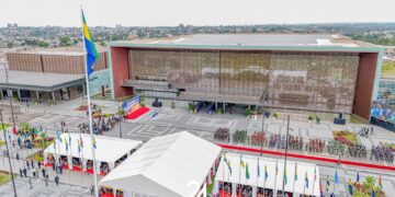 Inauguration du Palais des Congrès Omar Bongo Ondimba : plusieurs personnalités élevés aux grades de Grand-croix et de Grand officier de l’Ordre national du mérite par Oligui Nguema