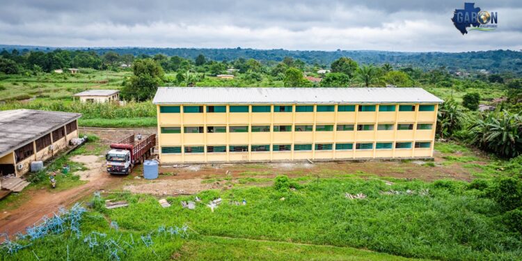 Internat du Lycée Alexandre Sambat : un investissement pour la réussite et l’avenir de la jeunesse gabonaise