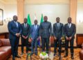 Coupe du Monde 2026 : Oligui Nguema célèbre les arbitres qui placent le Gabon dans l’élite mondiale du football