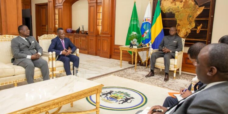 Oligui Nguema renforce la diplomatie institutionnelle : le Gabon consolide son partenariat avec la Cour constitutionnelle du Togo