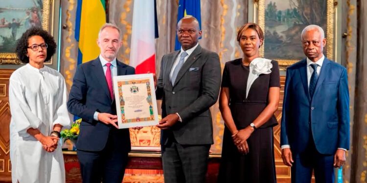 À Paris, Oligui Nguema ouvre un nouveau chapitre de la coopération entre les collectivités gabonaises et françaises