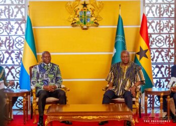 Ghana : le Président Oligui Nguema et son homologue John Dramani Mahama ouvrent une nouvelle étape de la coopération entre Libreville et Accra