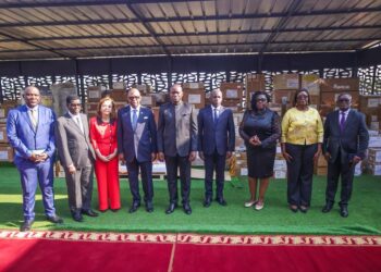 Gabon : le Président Oligui Nguema dote les hôpitaux d&rsquo;équipements biomédicaux de 18 milliards de FCFA et appelle à une gouvernance exemplaire