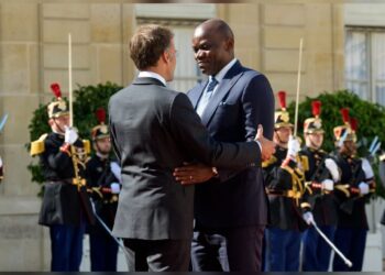Emmanuel Macron salue le renforcement du partenariat avec le Gabon et rend hommage à la vision portée par Oligui Nguema