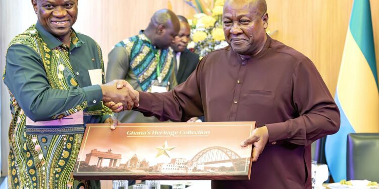 À Accra, Oligui Nguema séduit les investisseurs ghanéens et ouvre un nouveau chapitre de la coopération économique africaine