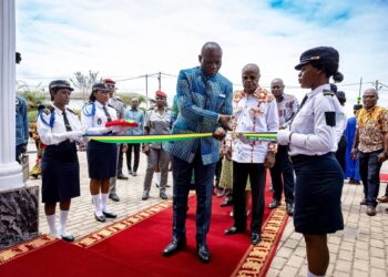 Patrimoine : Oligui Nguema inaugure le Complexe mémoriel Léon Mba et réhabilite la mémoire du Père de la Nation