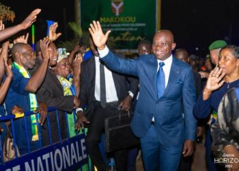 De la poussière des routes au pont Limbomba : Oligui Nguema arrive à Makokou, là où la mémoire de 2023 reste vive