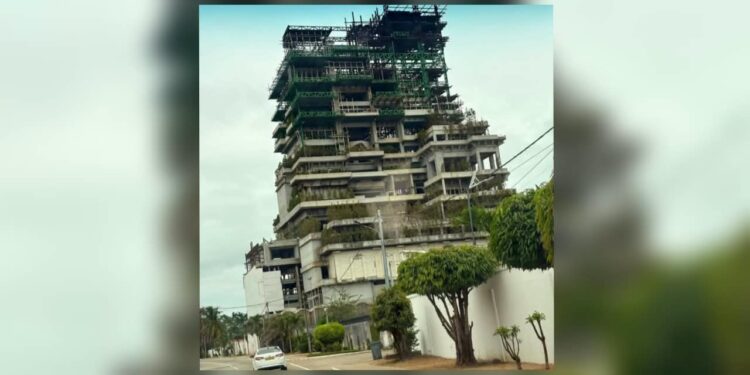 Libreville doit changer de visage : Oligui Nguema met les propriétaires de chantiers à l’abandon face à leurs responsabilités