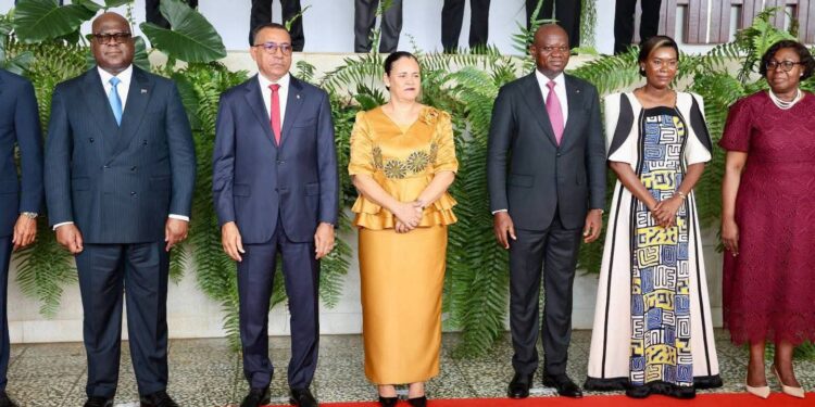 Diplomatie : Oligui Nguema prend part à la cérémonie d’investiture du Président de São Tomé-et-Príncipe