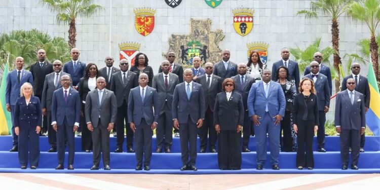 Gouvernement : Oligui Nguema appelle les huit nouveaux ministres à assumer pleinement leurs responsabilités