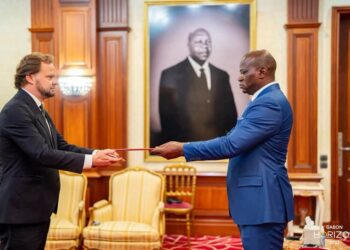 Diplomatie : Oligui Nguema reçoit les lettres de créance de six nouveaux ambassadeurs