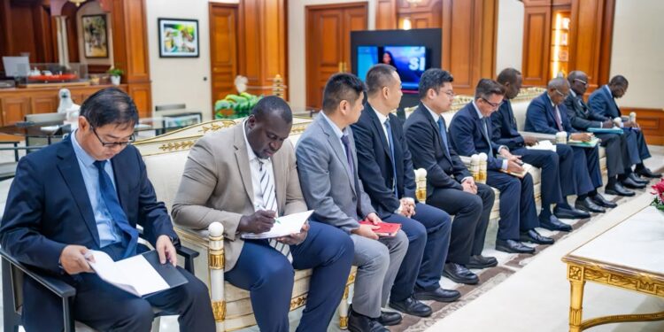 Infrastructures routières : Brice Clotaire Oligui Nguema exige l&rsquo;accélération des chantiers à l&rsquo;horizon 2030